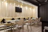 Bright Club & Karaoke Rooms, караоке-ресторан фото