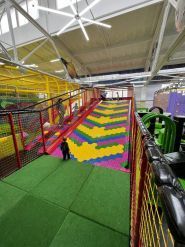 Країна Мрій, дитячий розважальний центр фото