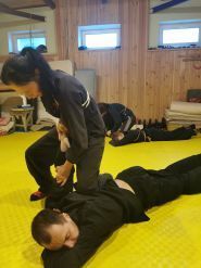 Самозахист та рукопашний бій фото