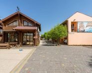 Червоні вітрила, база відпочинку фото