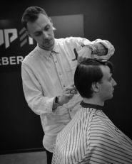 Empire Barbershop, мужская парикмахерская фото