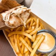 Fake Diet, ресторан їжі на винос фото