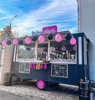 Fake Diet, ресторан їжі на винос фото