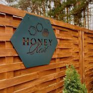 Honey Rest, заміський котедж фото