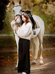 Кінний клуб Феррарі фото