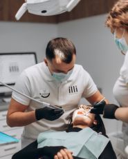 illi DENTAL, стоматологія фото