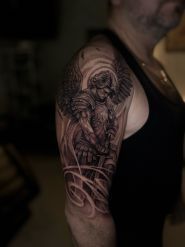 Lamarch Tattoo Studio, тату-салон фото