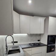 Мастер по ремонту квартир Иван Мирошниченко фото