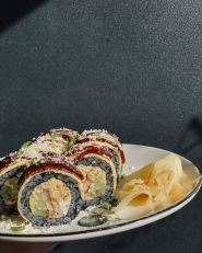 Kinza Sushi, суші-бар фото