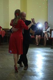 Бандонеон, клуб аргентинского танго фото