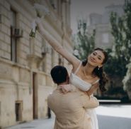 А foreign affair, брачное агентство фото