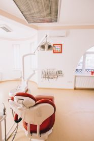 Л.А.І.В. Dent, стоматологічний центр фото