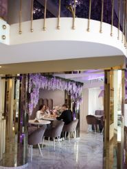 Lila Cake, кафе-кондитерська фото