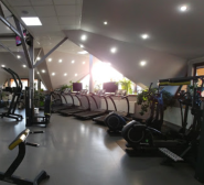 Maximus Gym, спортивный зал фото