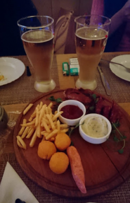 Мисливець, кафе фото