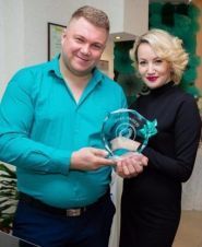 Ноги в Руки, навчально-практикуючий центр манікюру і педикюру фото