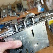 Щит, аварійне відкриття замків, сейфів і авто фото