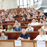 Придніпровська державна академіяівництва і архітектури фото