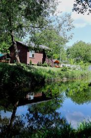 Будинку для відпочинку в зеленій садовій зон фото
