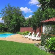 Котедж с басейном на Садовой фото