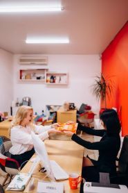 Join Up, мережа туристичних агенцій фото