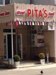 Pitas-Street-Food, вулична їжа фото