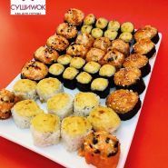 СушиWok, мережа магазинів японської та китайської кухні фото