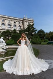 Tulip, свадебный салон-агентство фото