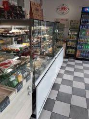 LUKAS, кондитерський магазин фото