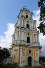 Дзвіниця Троїцько-Іллінського монастиря фото