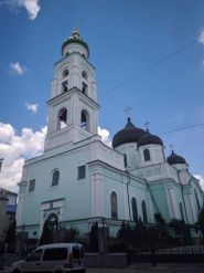 Троїцький храм фото