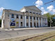 Дніпровський Академічний театр Драми і комедії фото