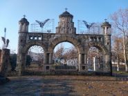 Християнський молодіжний центр фото