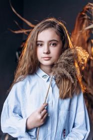 One Models Lviv, модельна агенція фото