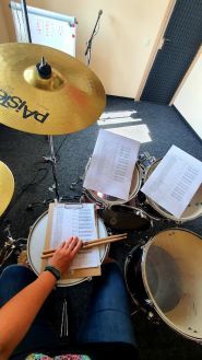 DrumHub, школа барабанів фото