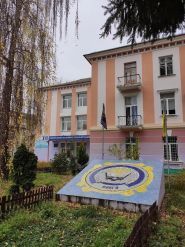 Рівненський економіко-технологічний коледж фото