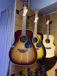 Yamaha, сеть музыкальных магазинов фото