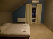 Wood Cottage, отель фото