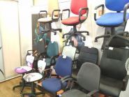 Столи та Стільці, магазин меблів фото