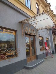 Гран, магазин автозапчастин та аксесуарів фото