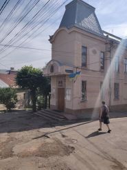 Чернівецький будинок естетики та дозвілля фото