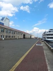 Летняя концертная арена Морвокзал фото