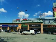 Вікторі Плаза, торговий комплекс фото