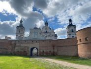 Всеукраїнський Санктуарій Матері Божої Святого Скапулярія у Бердичеві фото