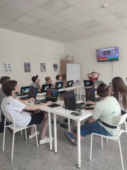 Робокод, школа робототехніки та програмування фото