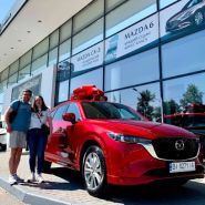 Mazda, автосалон фото
