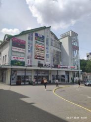 Shuvar, торговий центр фото