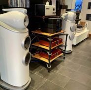 Акустика Bowers&Wilkins, салон-магазин фото