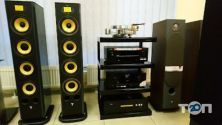 Акустика Bowers&Wilkins, салон-магазин фото