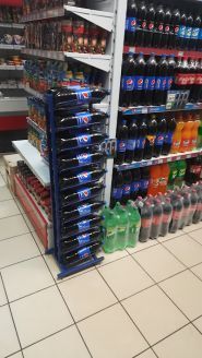 Кумушка, продовольчий магазин фото